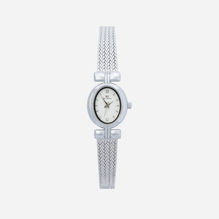 Órla - Elegant Gold Oval Timepiece