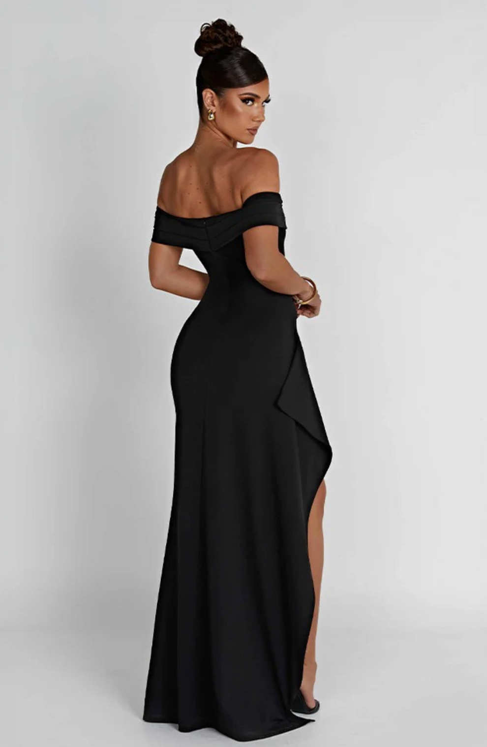 Damhnait - Chic Maxi Dress