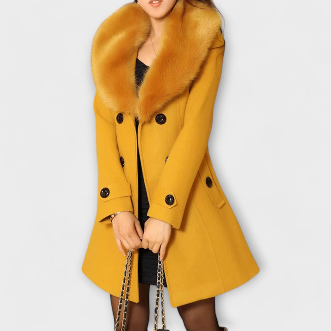 Gormfhlaith - Chic and Cozy Coat