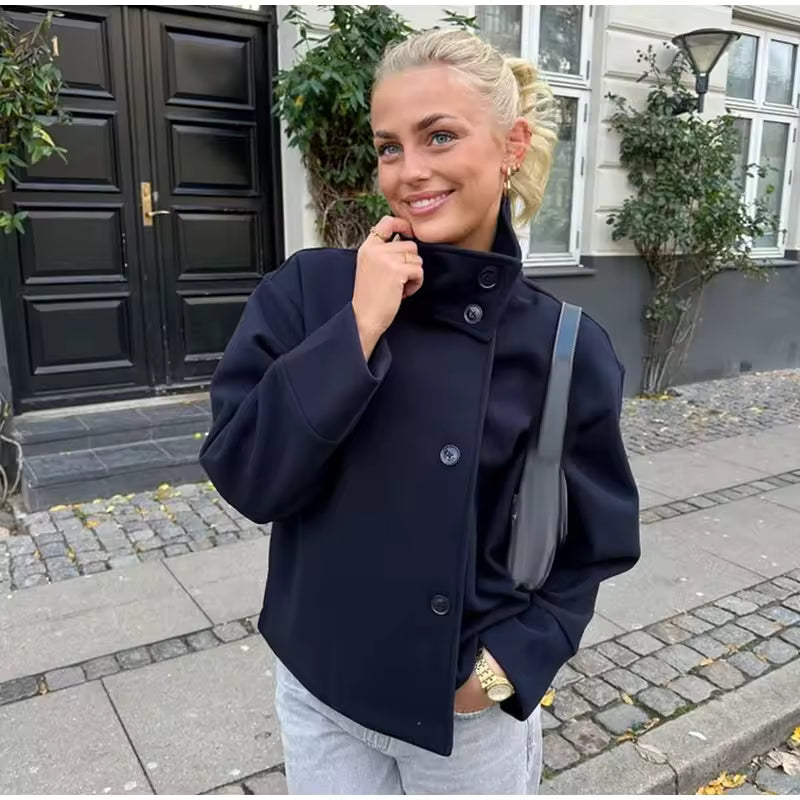 Bláthnaid - Chic Short Coat
