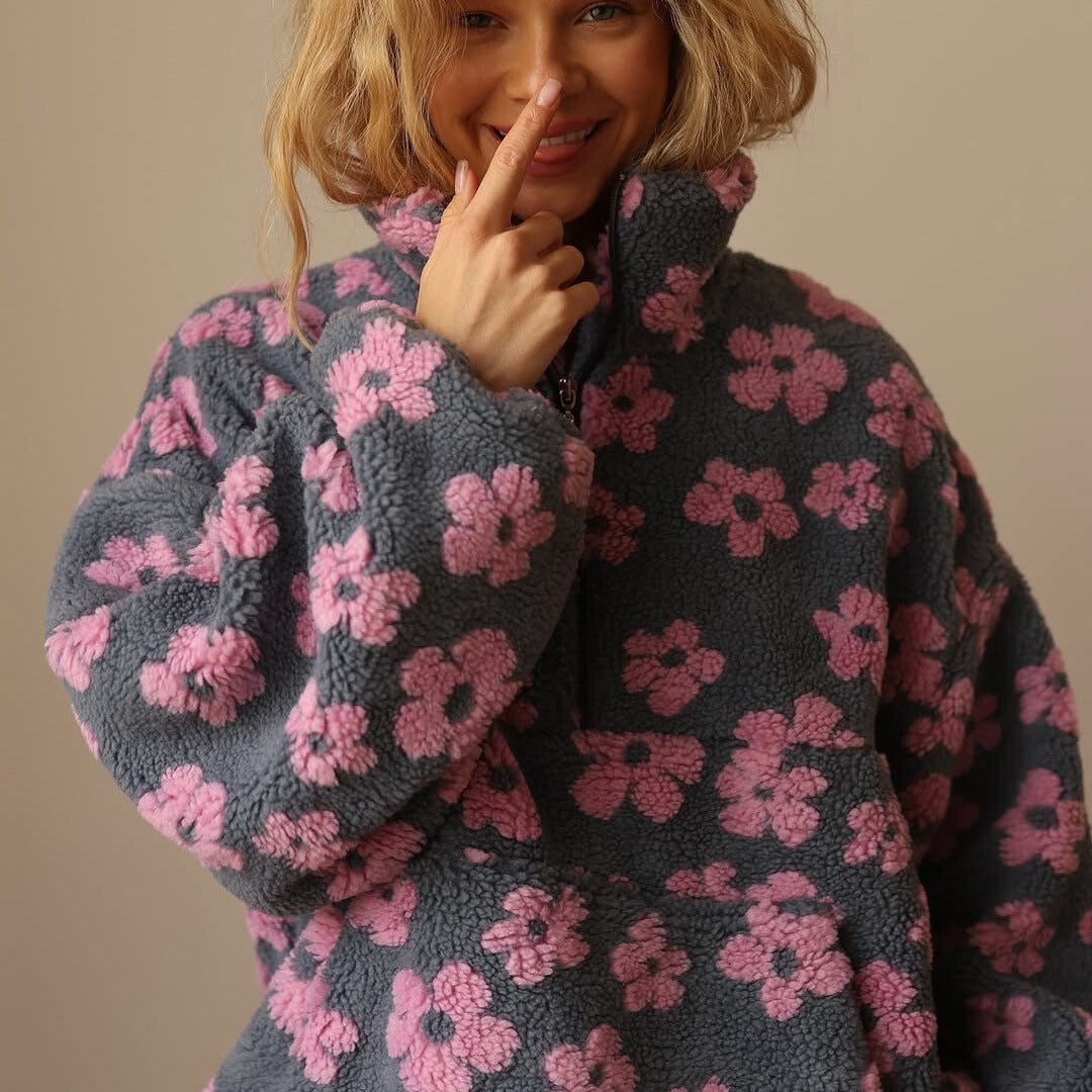 Íde - Oversized Floral Sweatshirt