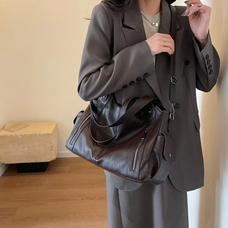 Tríona - Chic Shoulder Bag