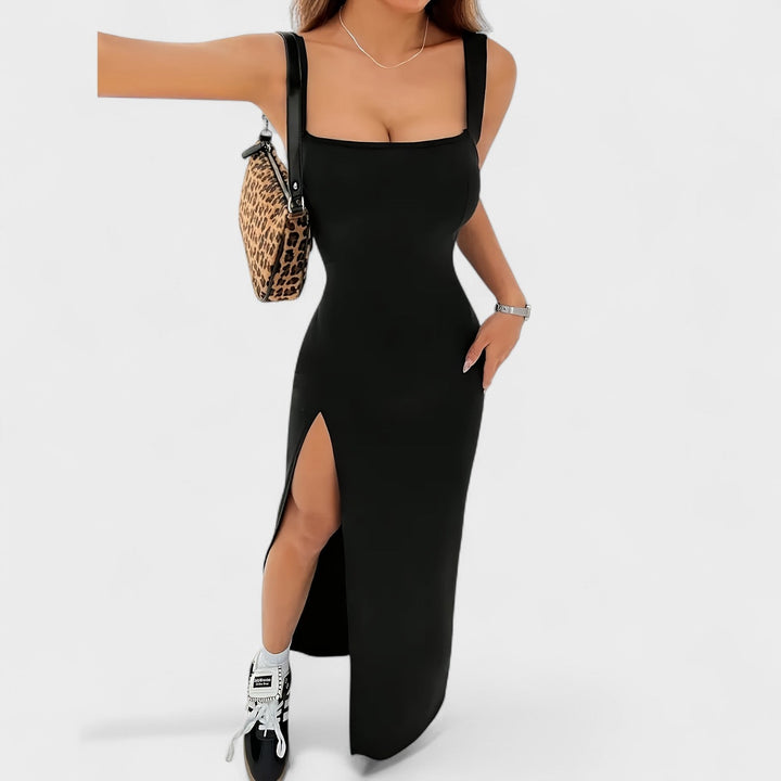 Odharnait - Elegant Long Split Dress