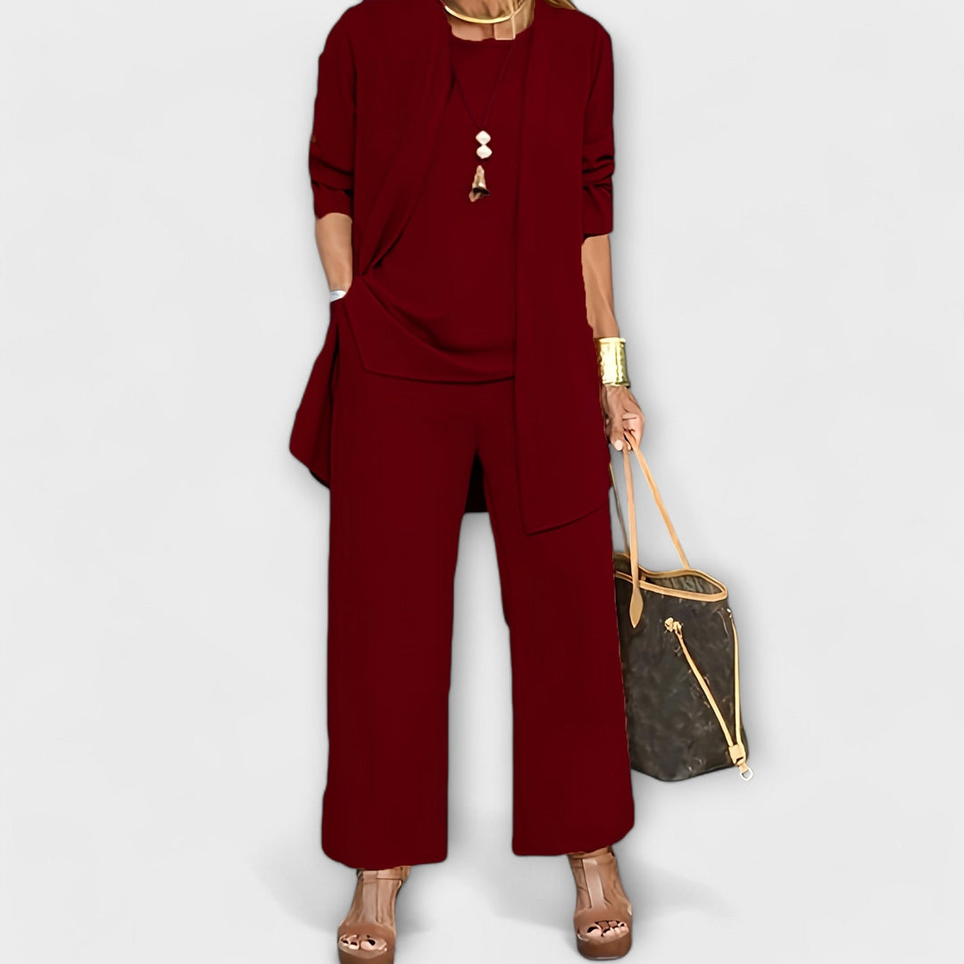 Órla - Chic and Cozy Ensemble