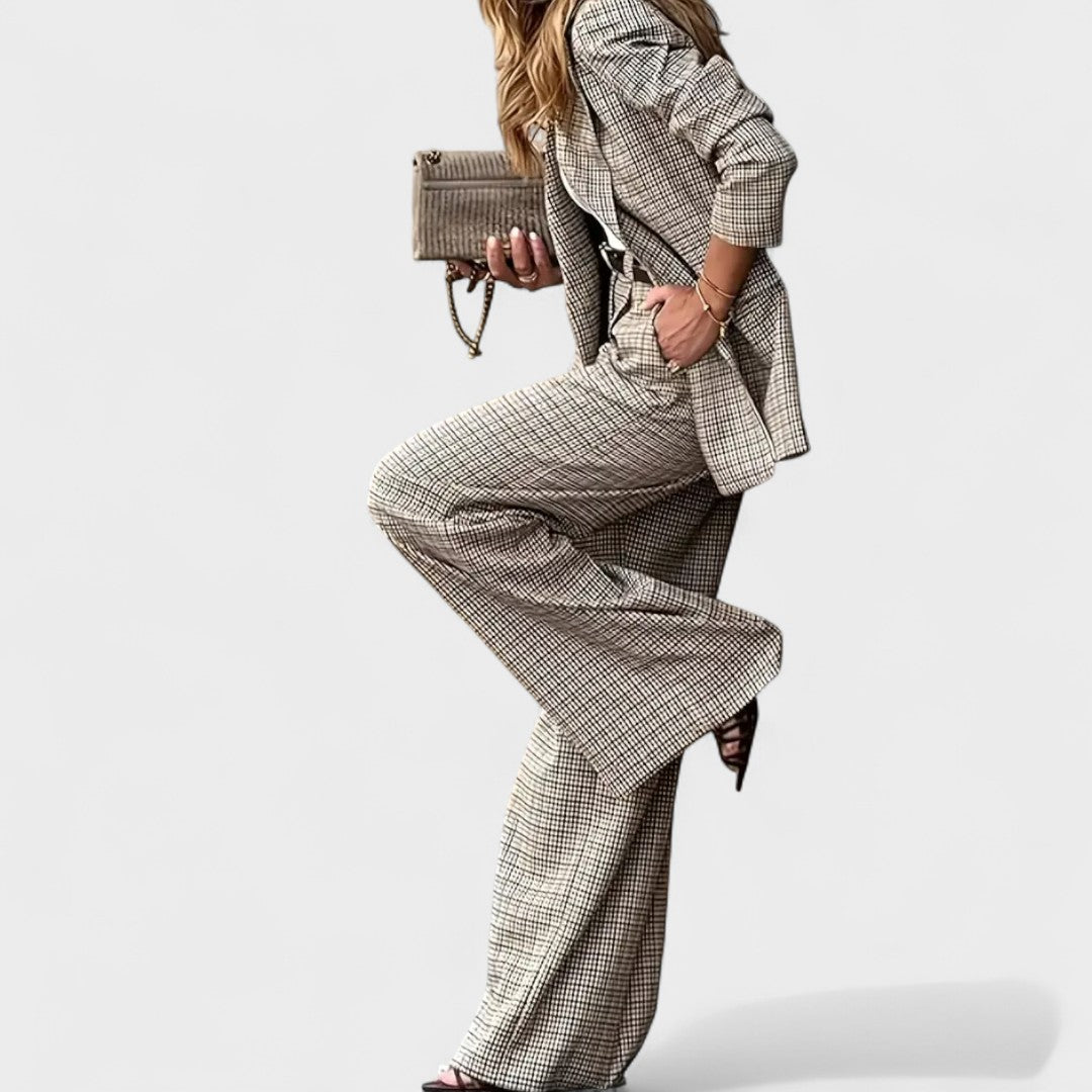 Ailís - Sophisticated Ensemble