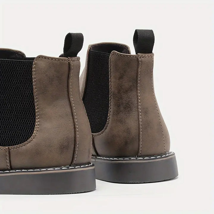 Ultan - Chic Chelsea Ankle Boots