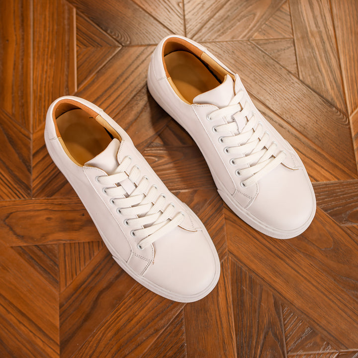 Seán - Chic Low-Profile Footwear