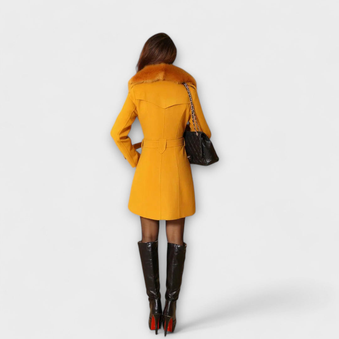 Gormfhlaith - Chic and Cozy Coat