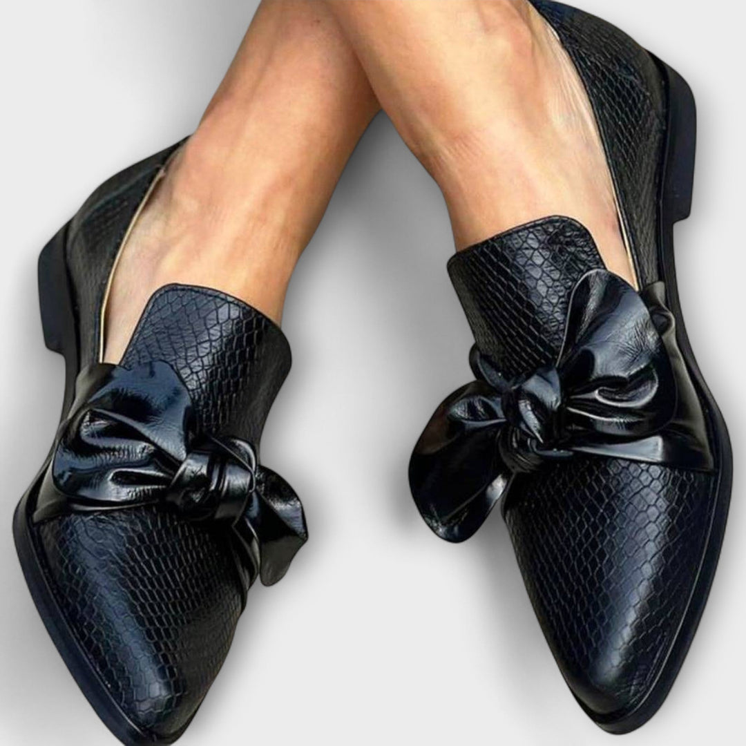 Muireann - Stylish Bow-Embellished Loafers