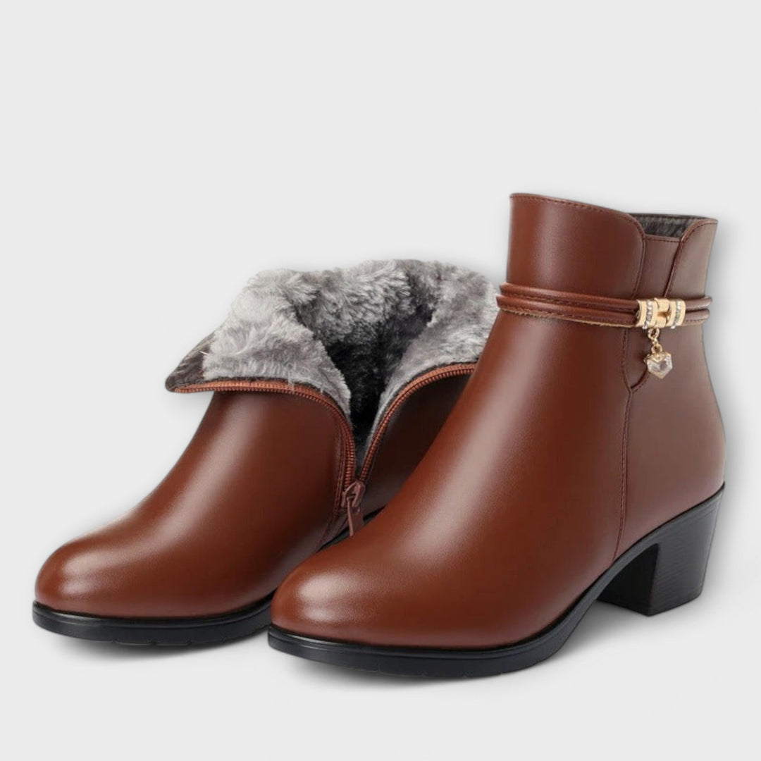 Dervla - Chic Winter Boot Collection