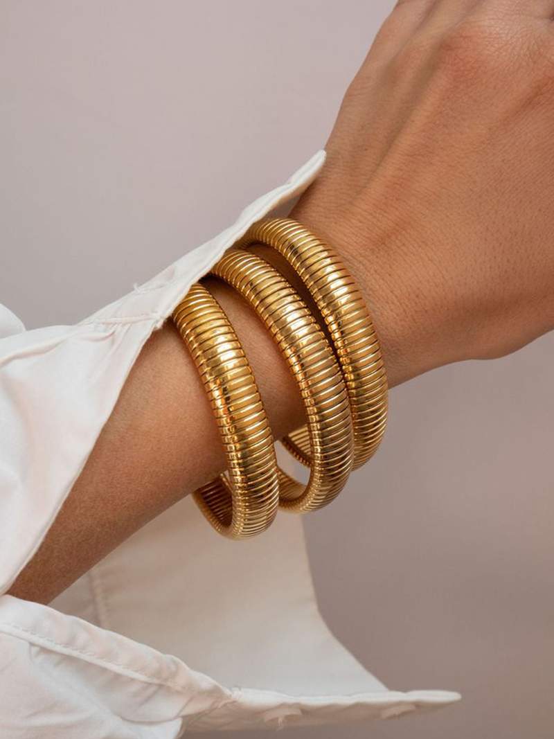 Saoirse - Gold Striped Bracelet