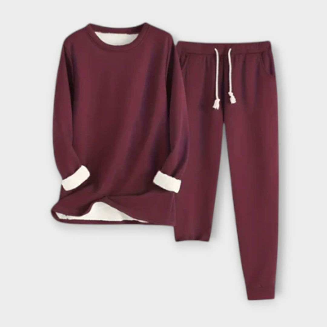 Ailís - Chic and Comfortable Ensemble