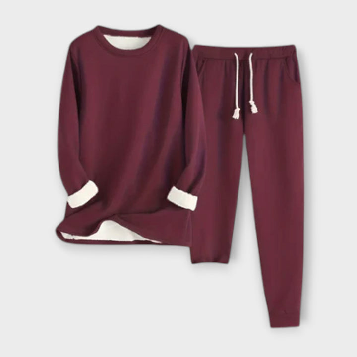 Ailís - Chic and Comfortable Ensemble