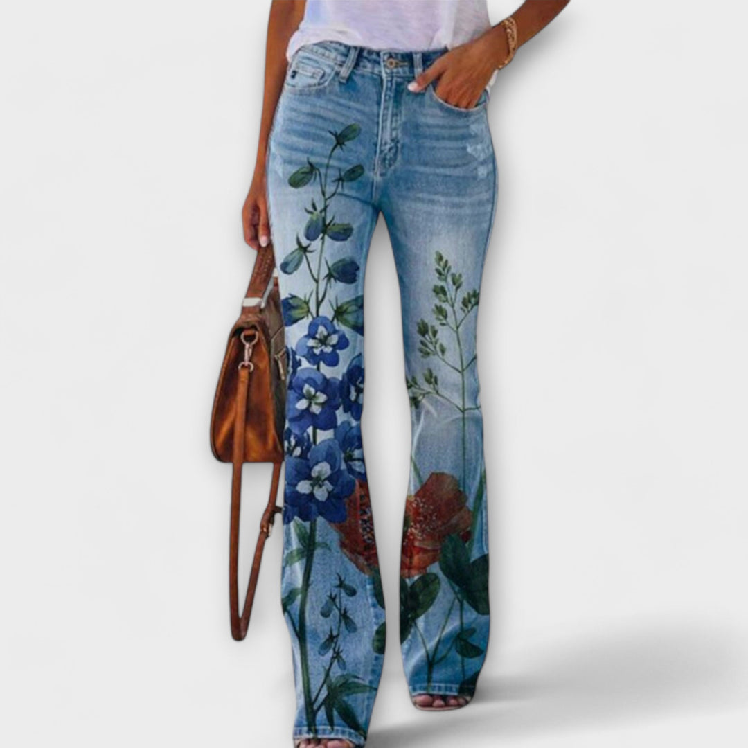 Aoife - Chic Button-Detail Trousers