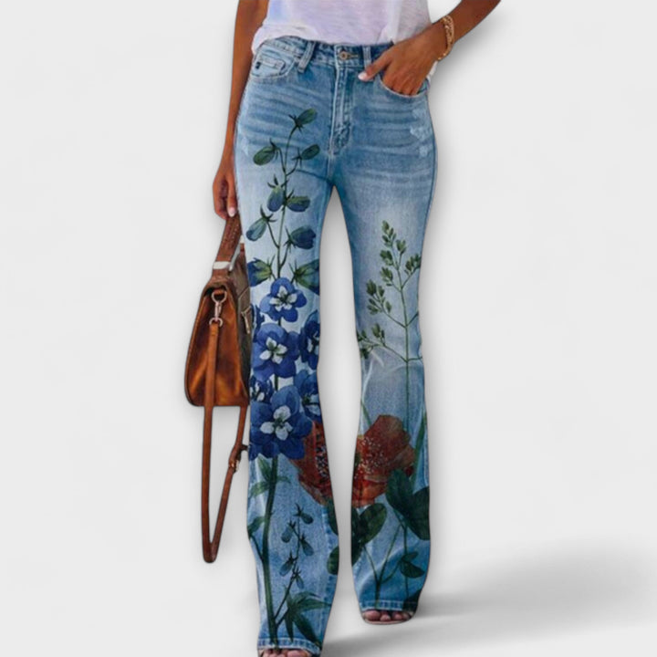 Aoife - Chic Button-Detail Trousers