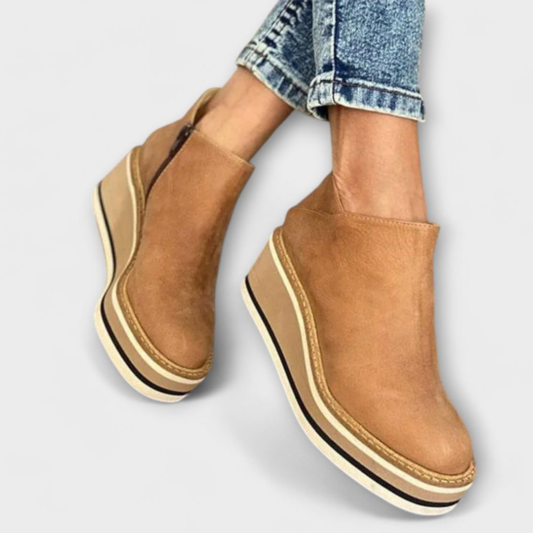 Tara - Chic and Stylish Boots
