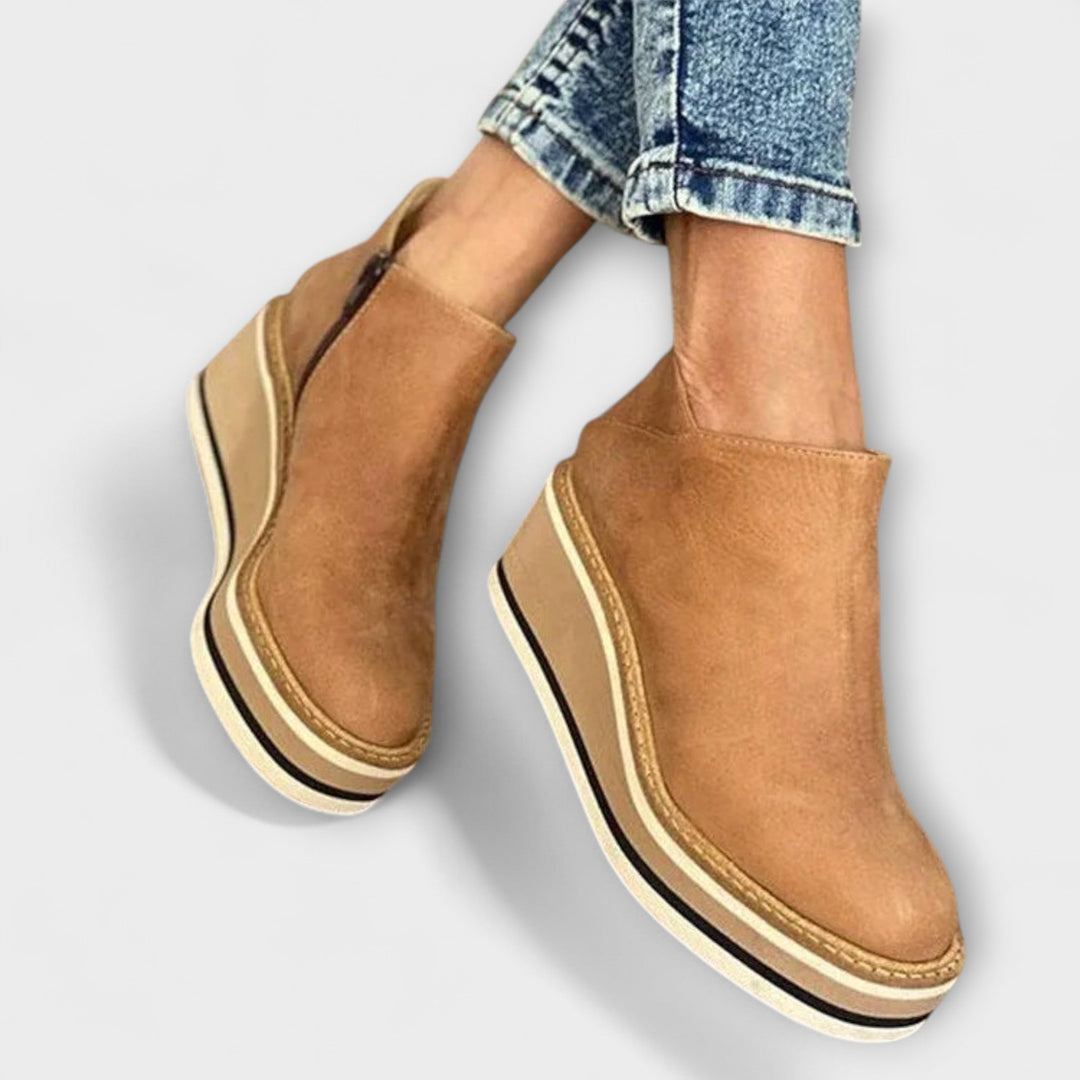 Bláthnaid - Stylish and Cozy Boots