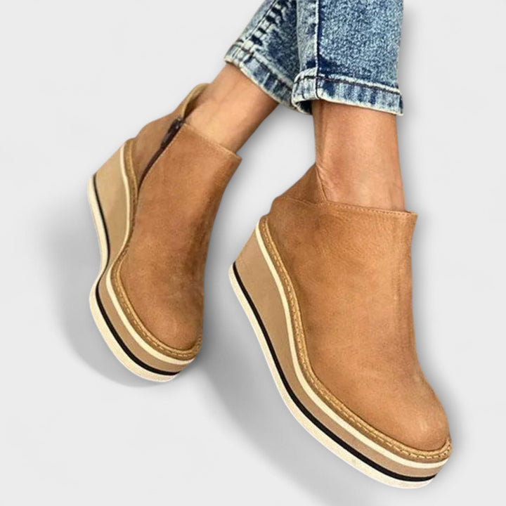 Bláthnaid - Stylish and Cozy Boots
