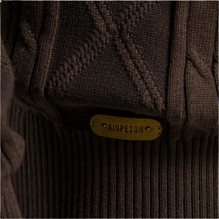 Éanna - Cozy Argyle Cardigan