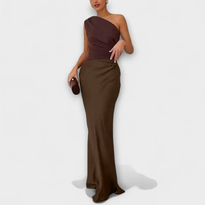 Órla - Asymmetrical Gown