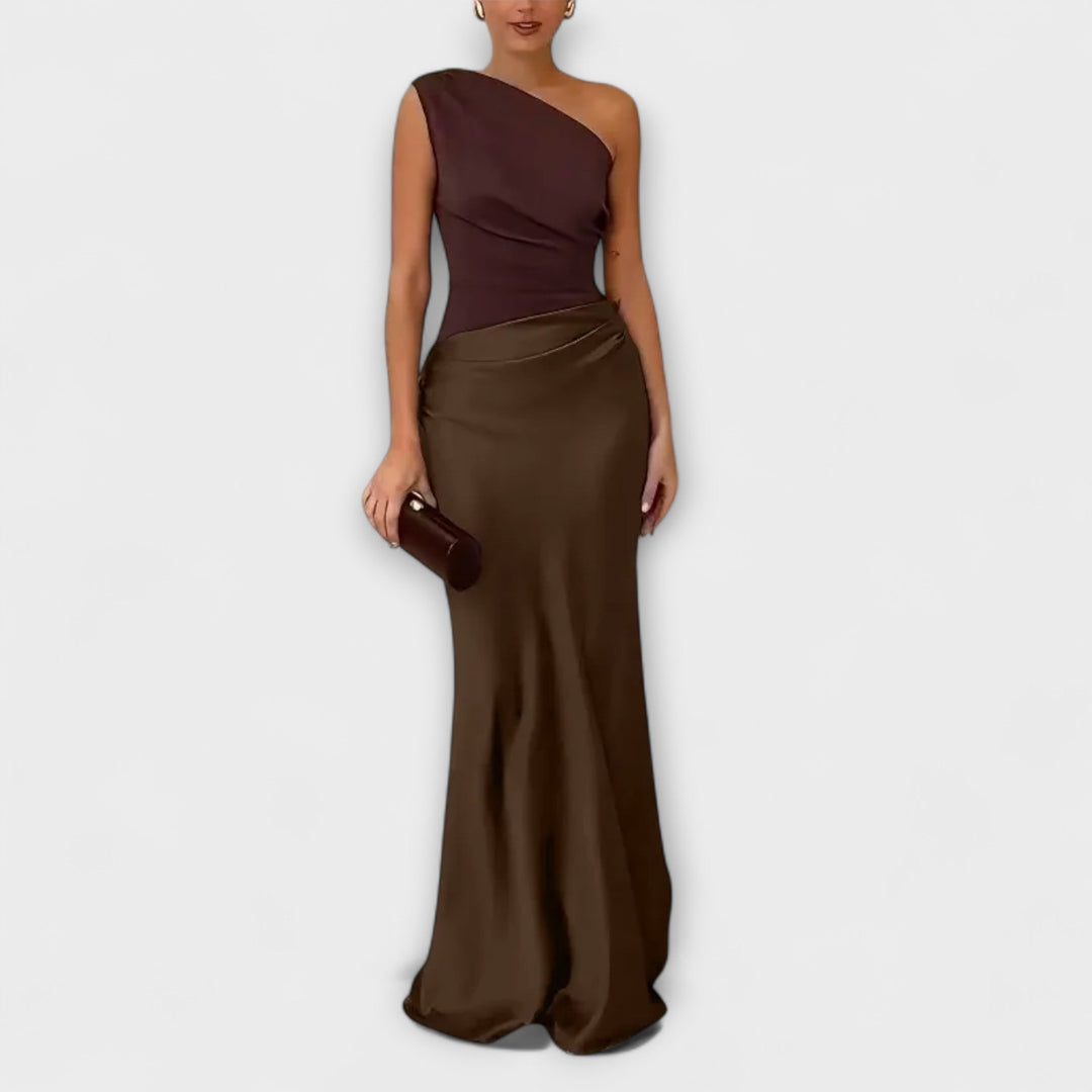 Órla - Asymmetrical Gown