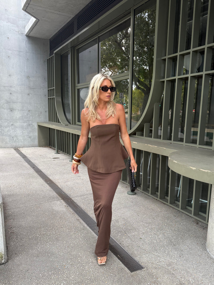 Bríd - Chic Long Maxi Dress