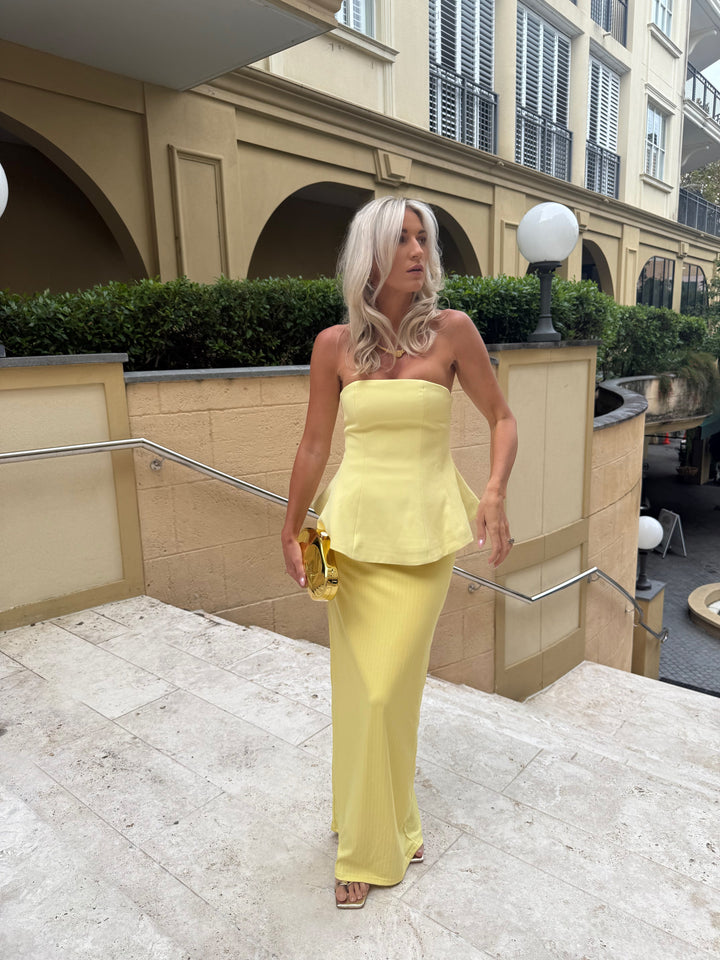 Bríd - Chic Long Maxi Dress