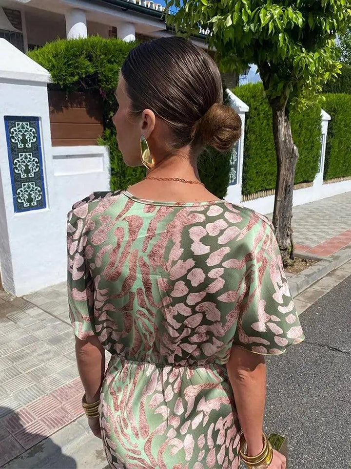Fiadh - Graceful Floral Dress