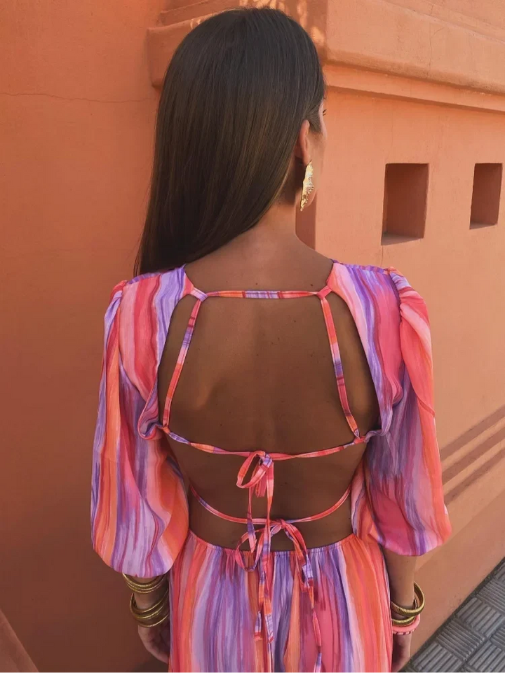 Saoirse - Chic Cut-Out Dress