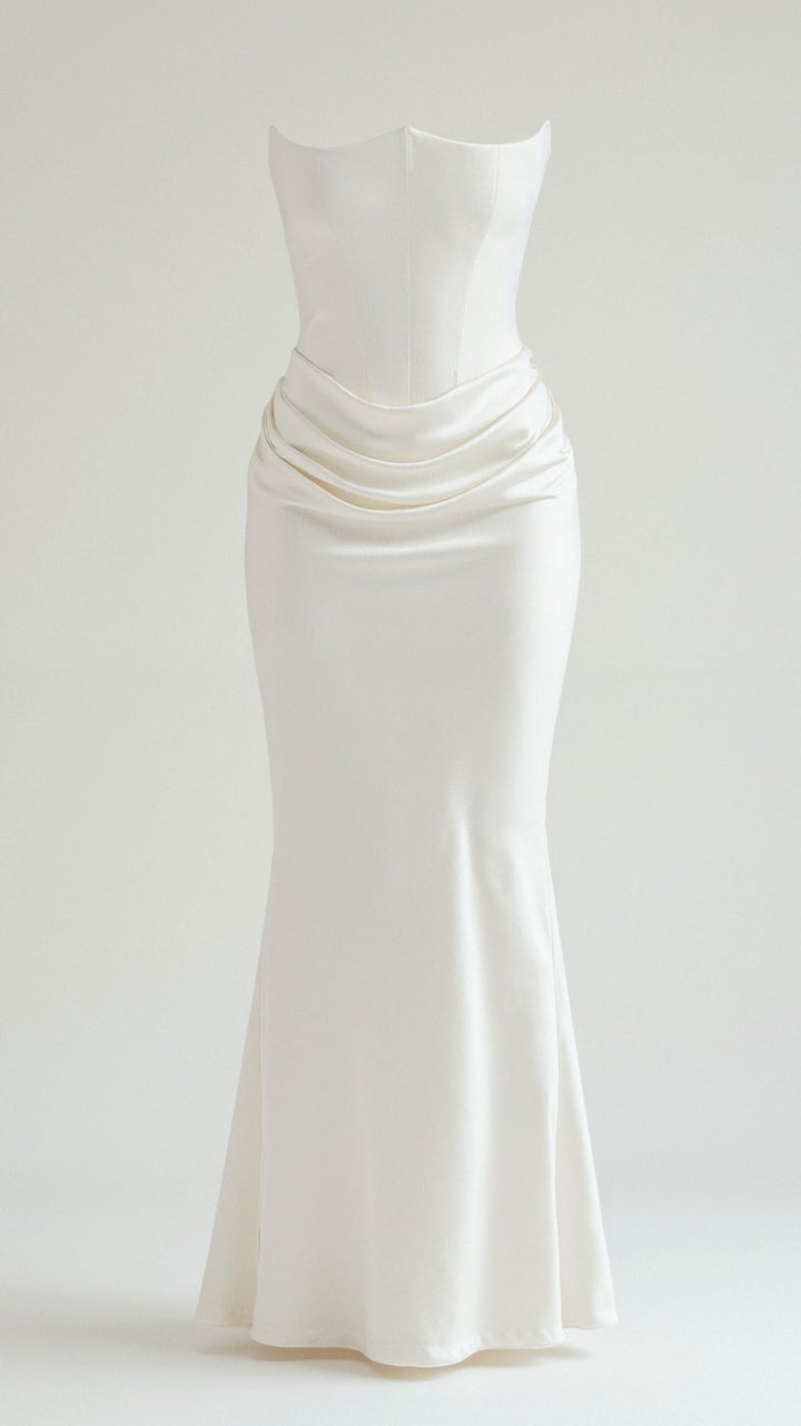 Aveen - Graceful Maxi Dress