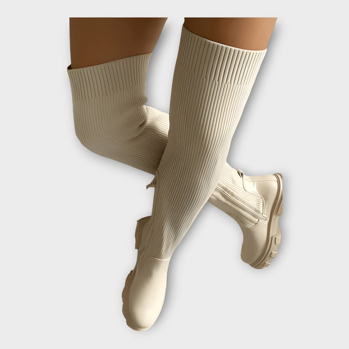 Éabha - Chic Minimalist Ankle Boots