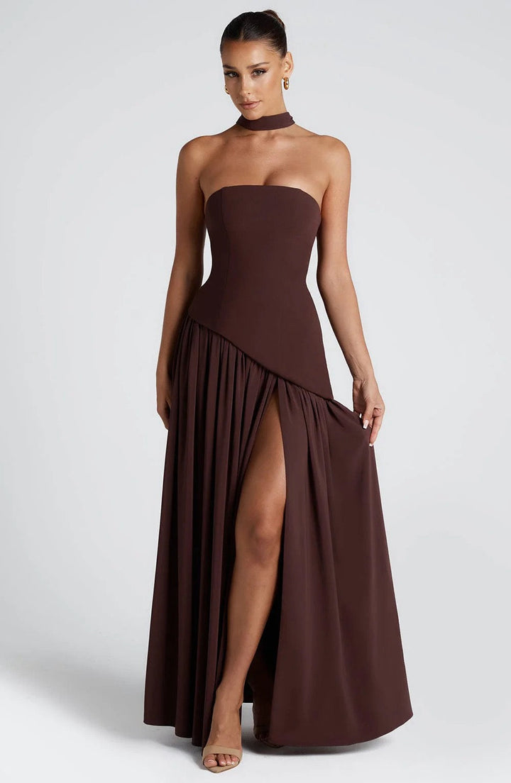 Iseult - Elegant Maxi Dress