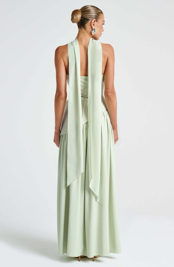 Iseult - Elegant Maxi Dress