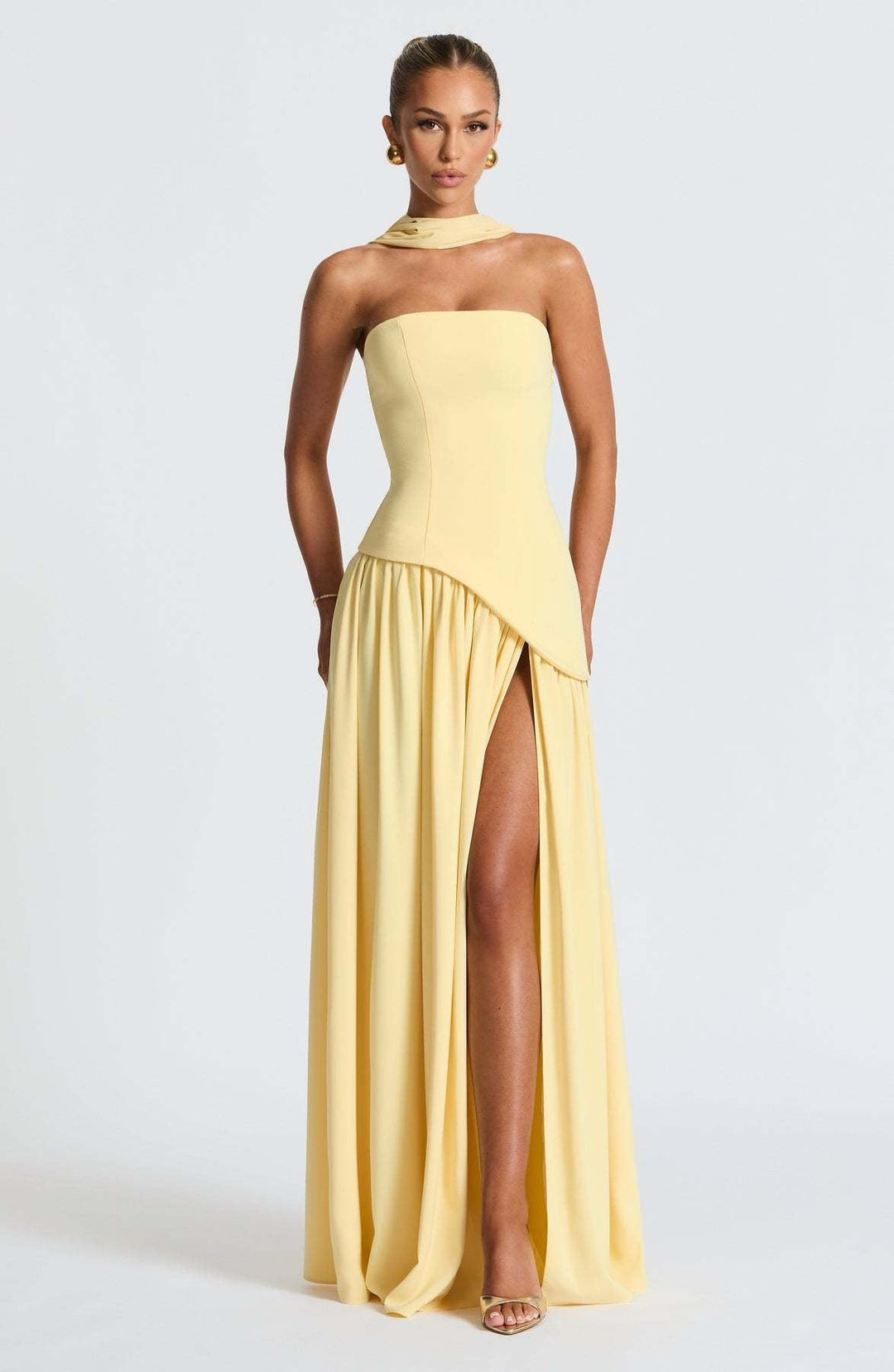 Iseult - Elegant Maxi Dress