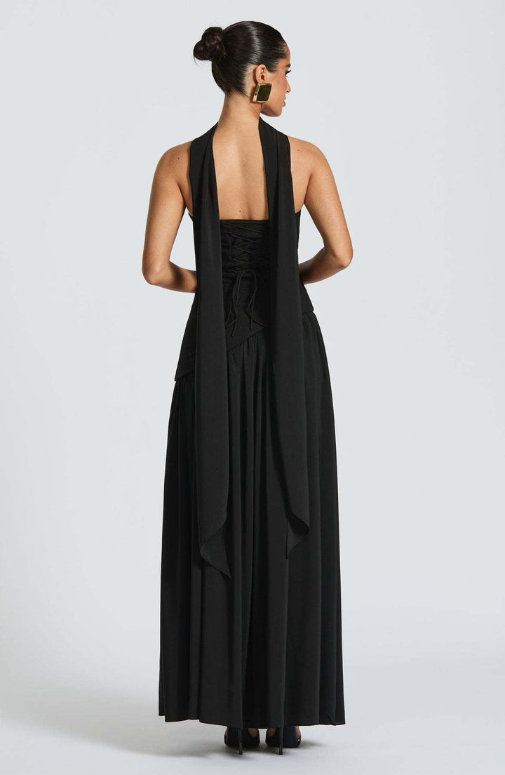 Iseult - Elegant Maxi Dress