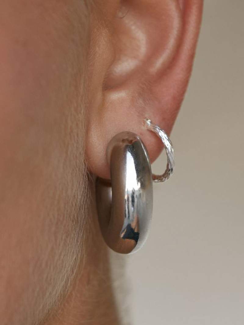 Sinéad - Bold Gold Hoop Earrings