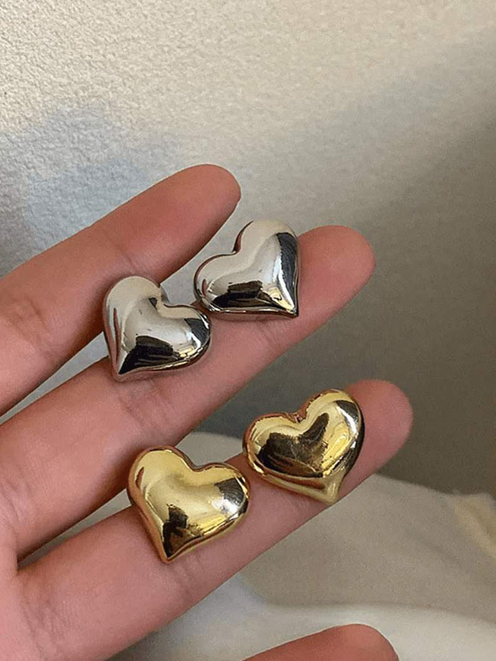 Gráinne - Bold Heart-Shaped Hoop Earrings