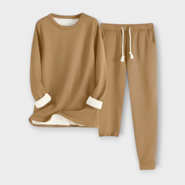 Ailís - Chic and Comfortable Ensemble