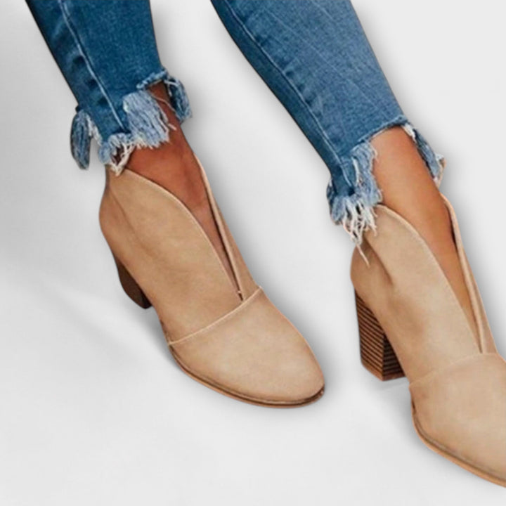 Bláithín - Chic Ankle Booties