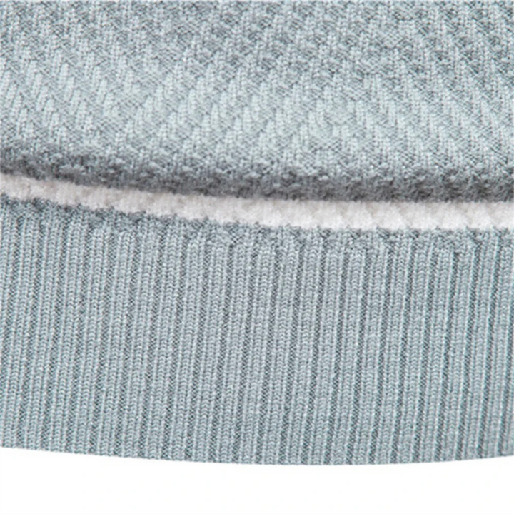 Ruairí - Sleek Sweater