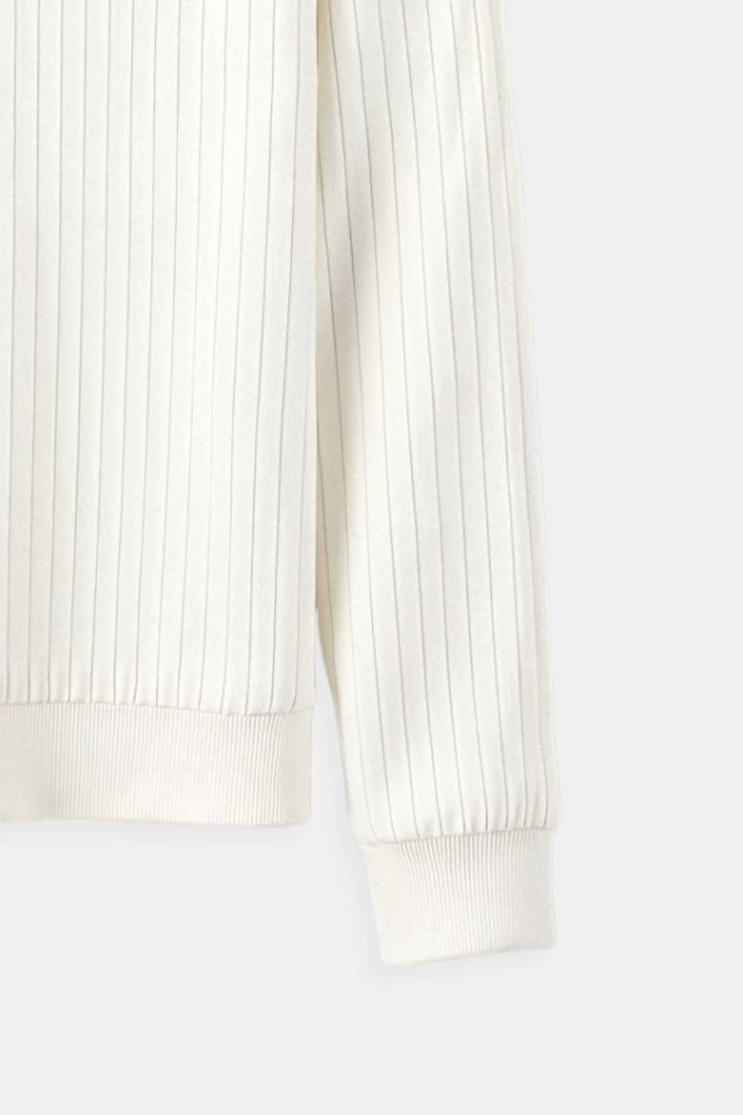 Éanna - Chic Ribbed Sweater