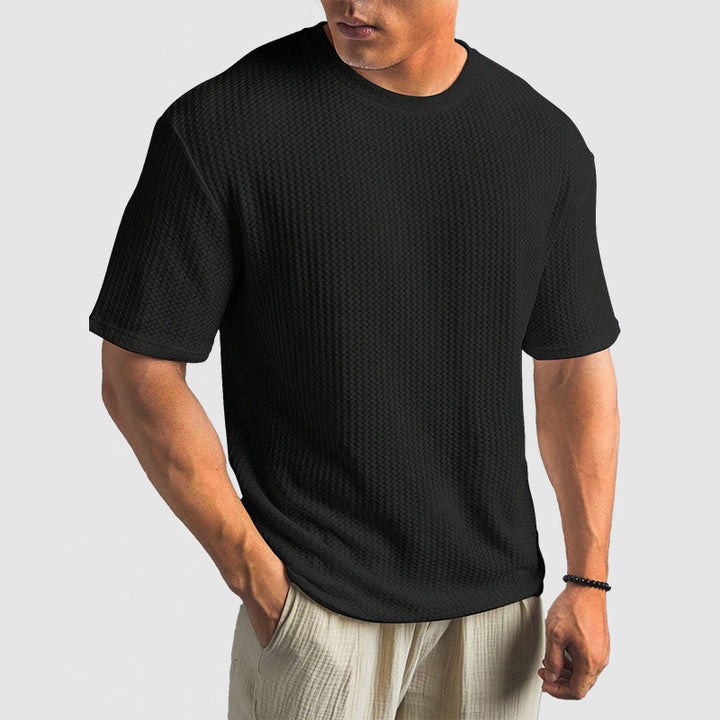 Seán - Chic Tee