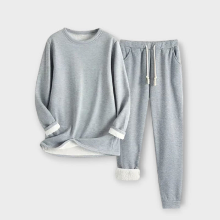 Ailís - Chic and Comfortable Ensemble