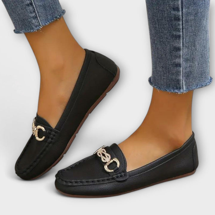 Nóra - Chic and Sophisticated Loafers