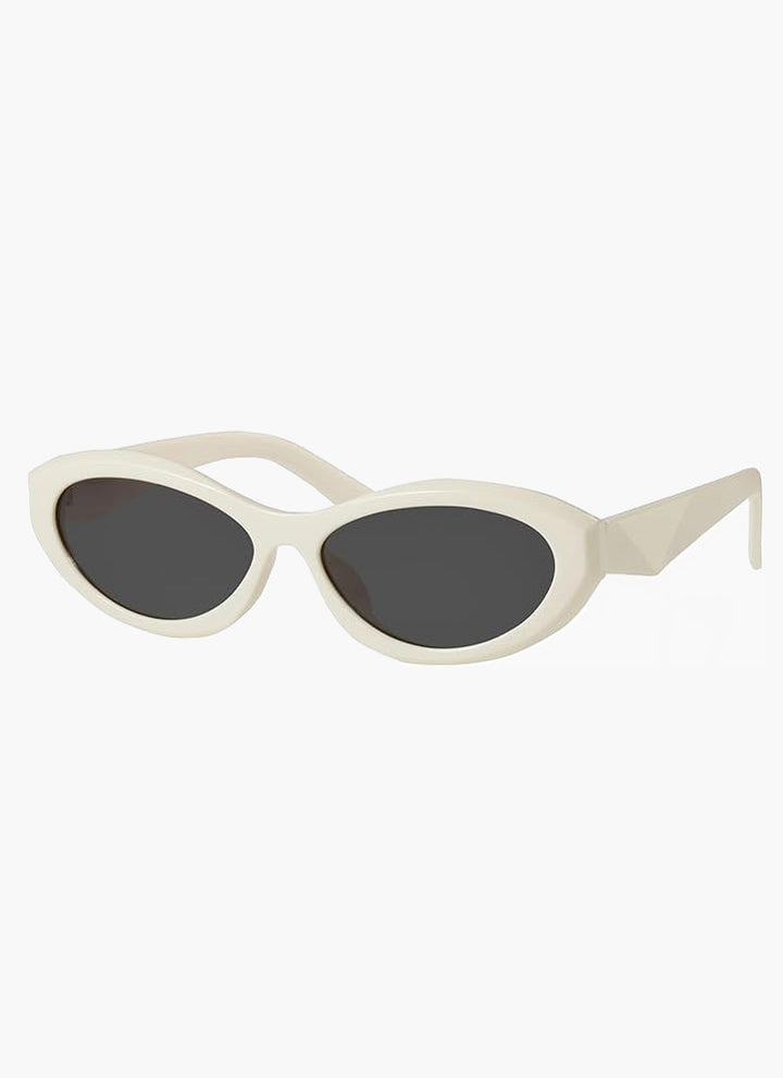 Sadhbh - Stylish Sunglasses