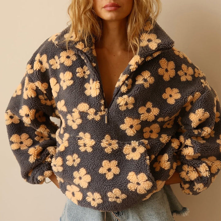 Íde - Oversized Floral Sweatshirt