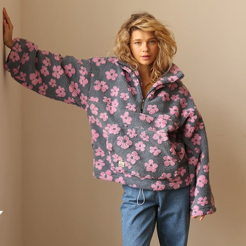 Íde - Oversized Floral Sweatshirt
