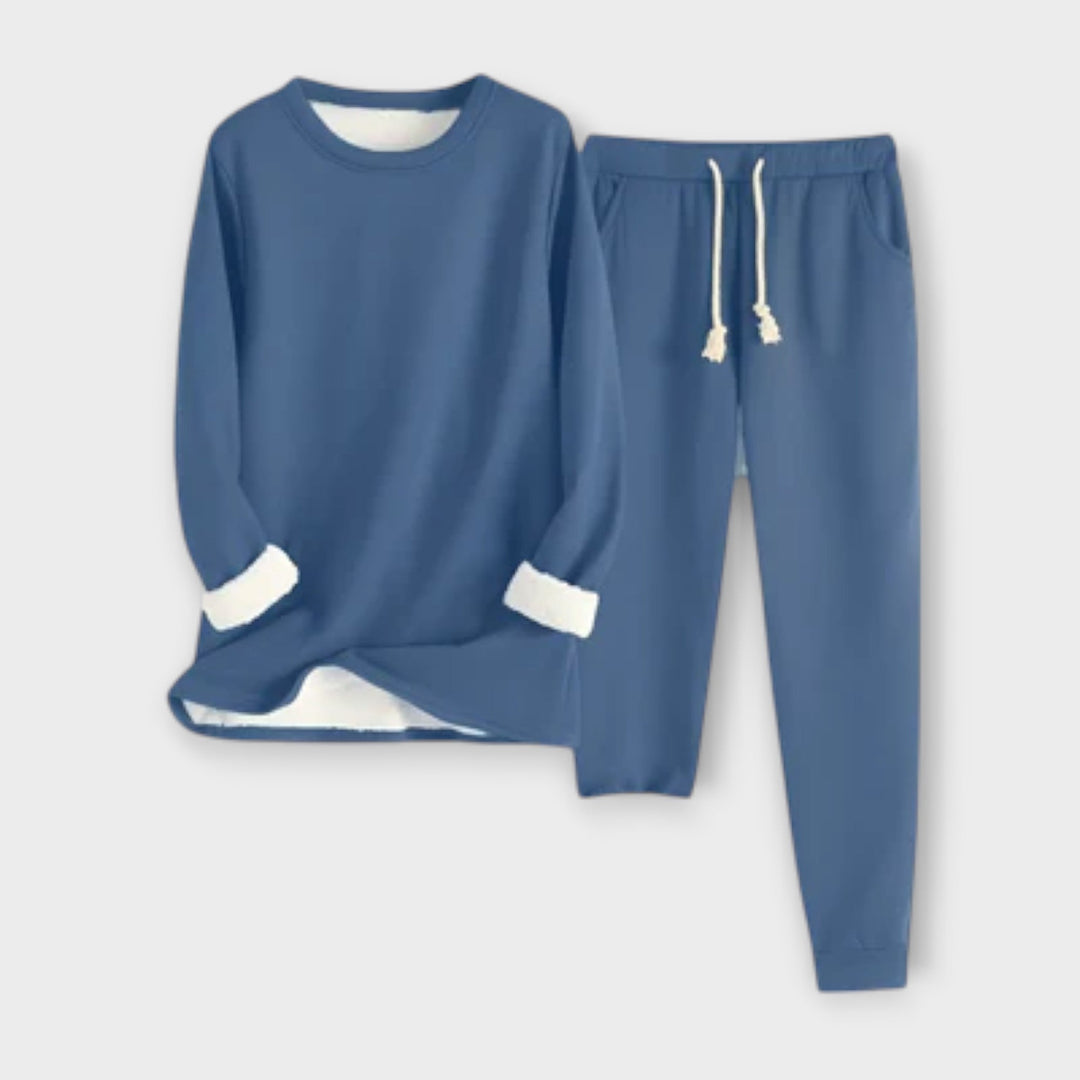 Ailís - Chic and Comfortable Ensemble