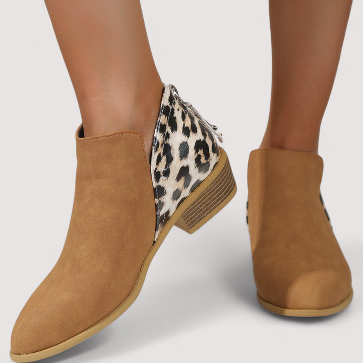 Aobhnait - Chic Ankle Boots