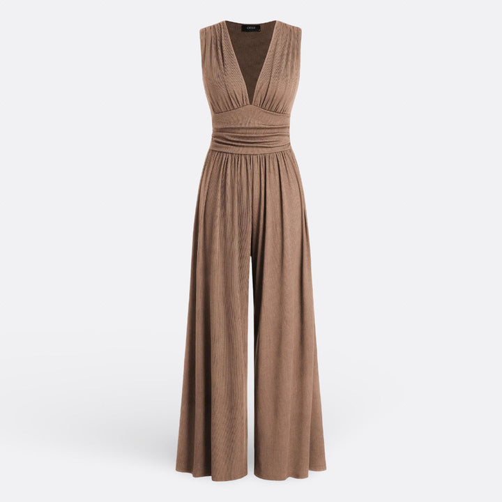 Rita - Stylish Mono Elegance